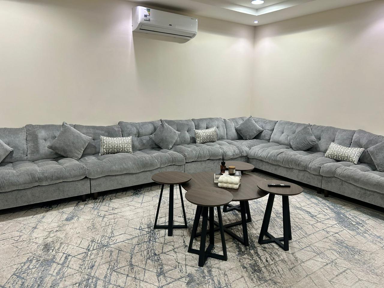 شراء الأثاث المطبخي المستعمل في الخبر – دليل شامل للتخلص من الأثاث القديم بسهولة